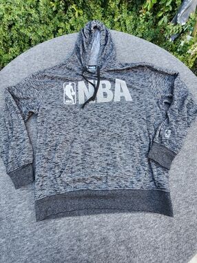 NBA Men's Black & Gray Marled Pullover Hoodie